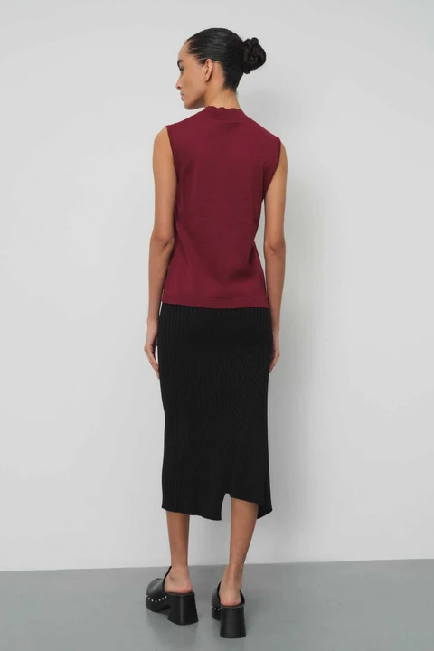 Bordo Yarım Boğazlı Kolsuz Triko Bluz - 3