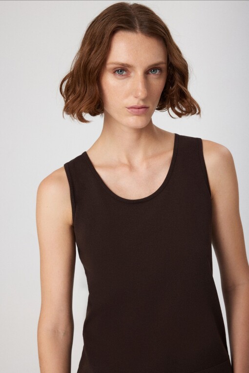 Bitter Round Neck Sleeveless Women's Camisole 