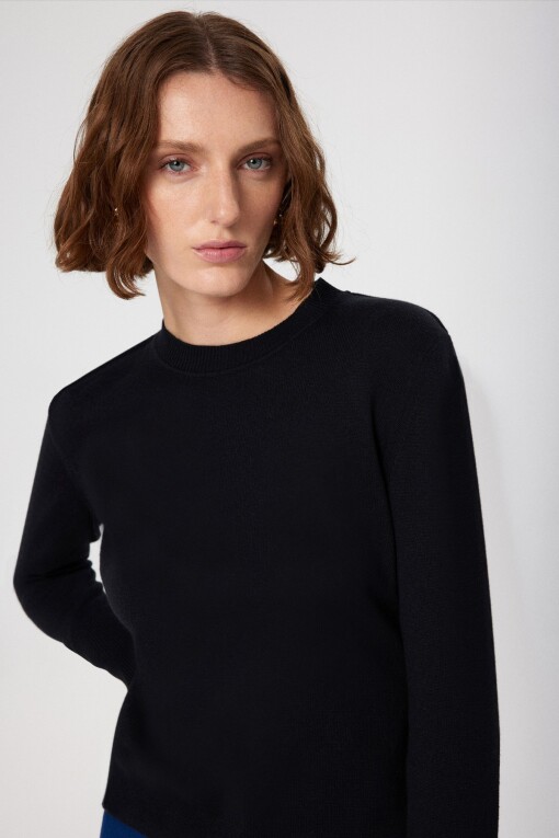 Black Crew Neck Basic Women's Sweater - Triko Mısırlı