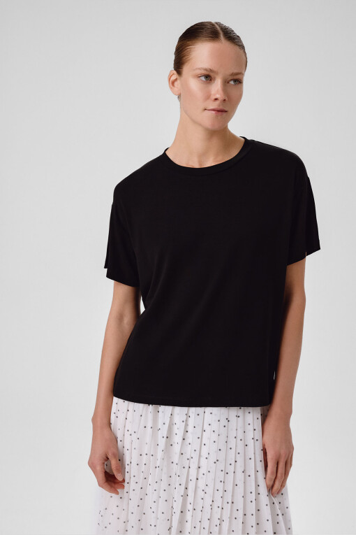 Black Crew Neck Basic Women's T-Shirt - Triko Mısırlı