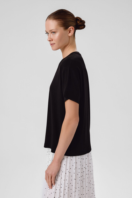 Black Crew Neck Basic Women's T-Shirt - Triko Mısırlı
