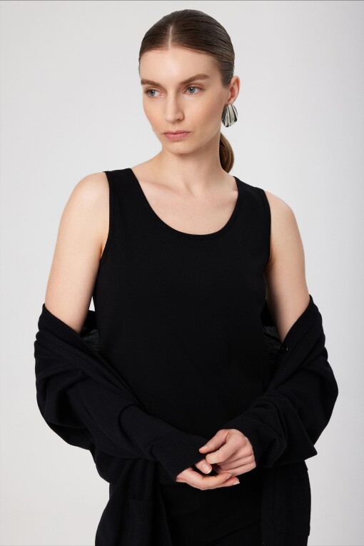 Black Round Neck Sleeveless Women's Camisole - Triko Mısırlı