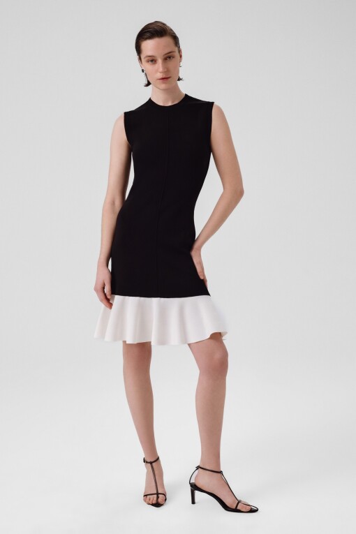 Black Ruffled Hem Sleeveless Mini Dress - Triko Mısırlı