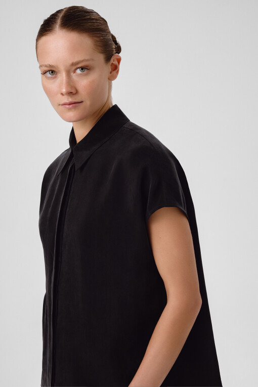 Black Shirt Collar Short Sleeve Blouse - Triko Mısırlı