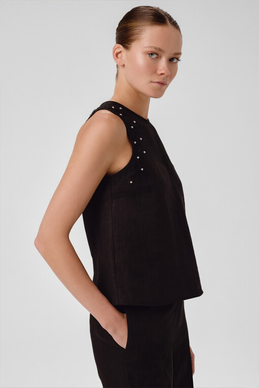 Black Stone Embellished Sleeveless Blouse - Triko Mısırlı