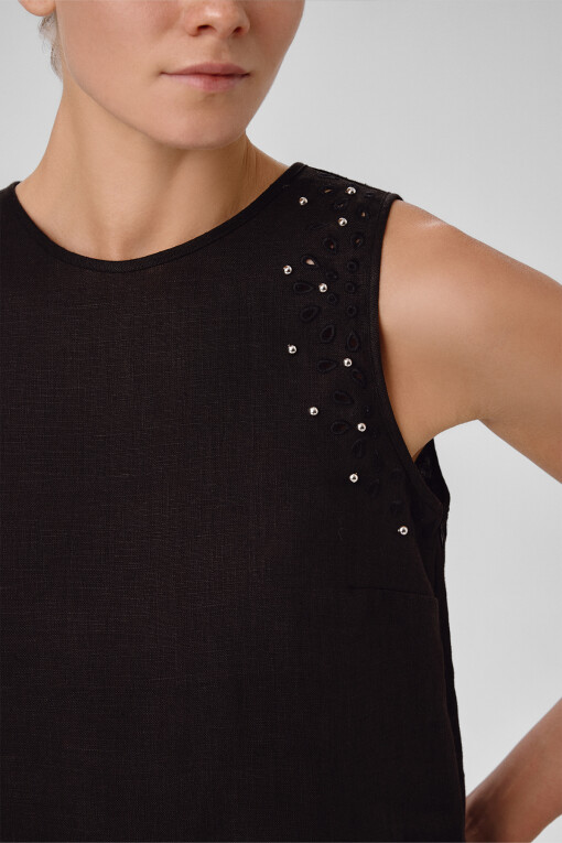 Black Stone Embellished Sleeveless Blouse - Triko Mısırlı