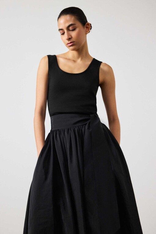 Black Thick Strap U-Neck Women's Camisole - Triko Mısırlı