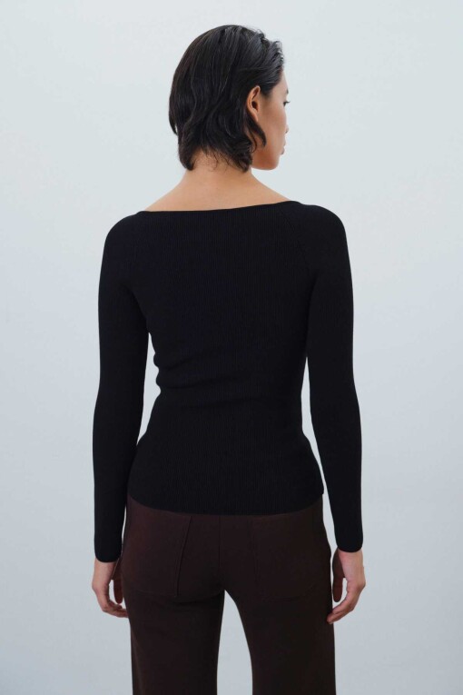 Black Wide V-Neck Knit Women's Sweater - Triko Mısırlı