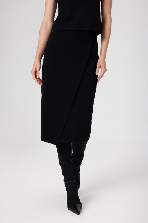 Black Wrap Patterned Midi Skirt - Triko Mısırlı