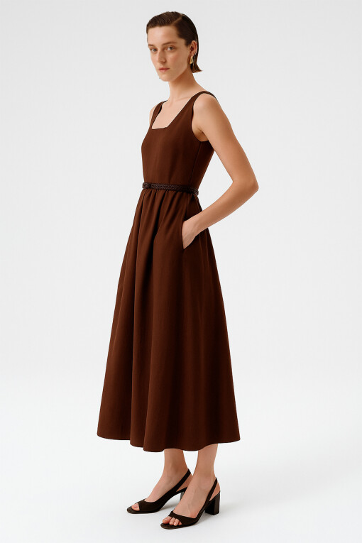Brown Square Neck Belt Detail Long Dress - Triko Mısırlı