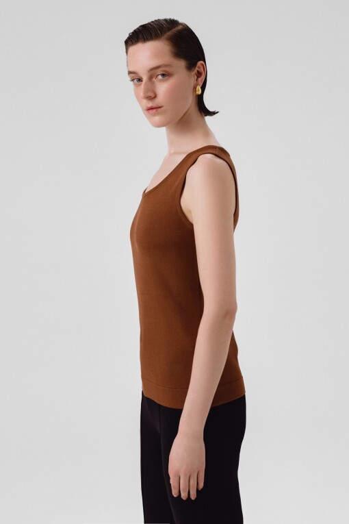 Brown Thick Strap Round Neck Women's Camisole - Triko Mısırlı