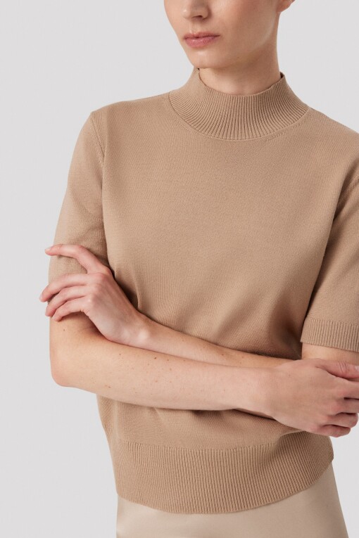 Camel Half Turtle Neck Women's Sweater - Triko Mısırlı