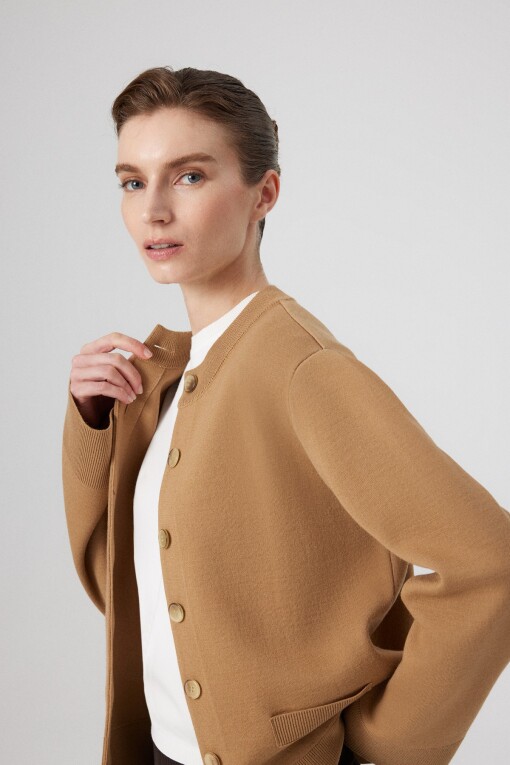 Camel Pocket Detail Buttoned Women's Jacket - Triko Mısırlı