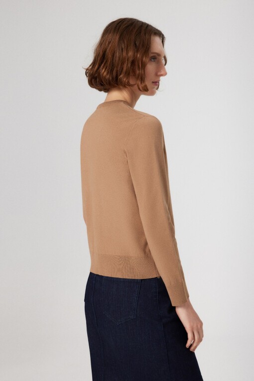 Caramel Button Detail Women's Cardigan - Triko Mısırlı
