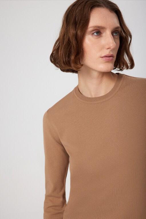 Caramel Crew Neck Knit Women's T-Shirt - Triko Mısırlı