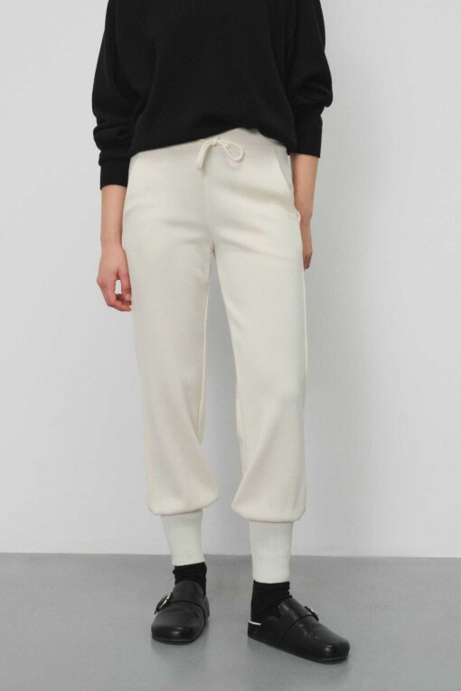 Ecru Drawstring Waist Tapered Leg Women's Pants - Triko Mısırlı