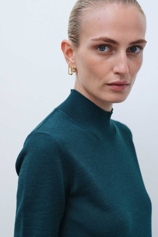 Green Half Turtle Neck Women's Sweater - Triko Mısırlı