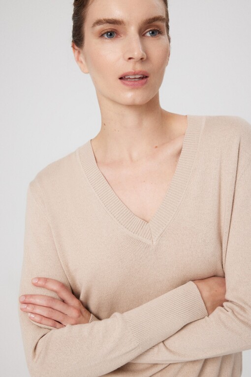 Light Beige V-Neck Long Sleeve Women's Sweater - Triko Mısırlı