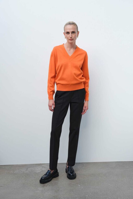 Orange V-Neck Women's Sweater - Triko Mısırlı