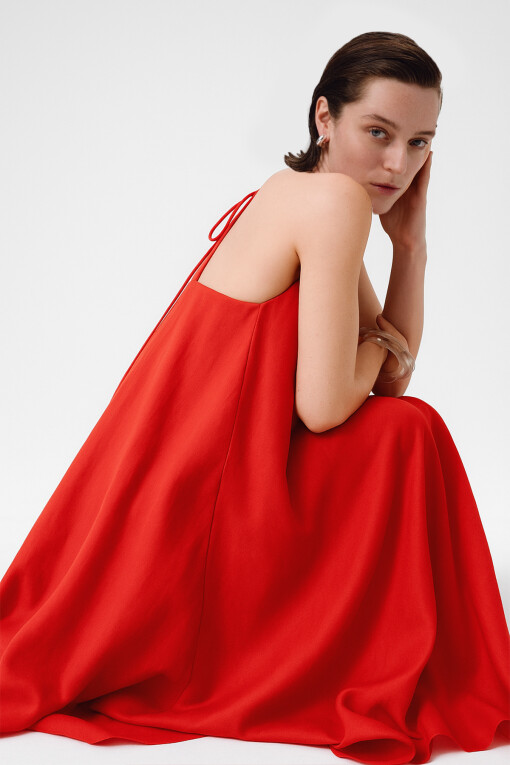 Pomegranate Thin Strap V-Neck Long Dress - Triko Mısırlı