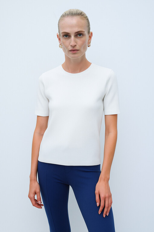 White Crew Neck Short Sleeve Women's Sweater 