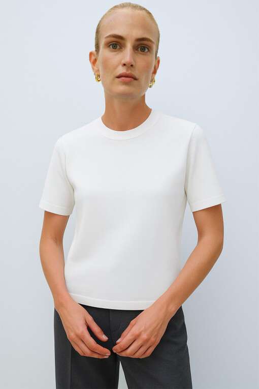 White Women's Sweater - Triko Mısırlı