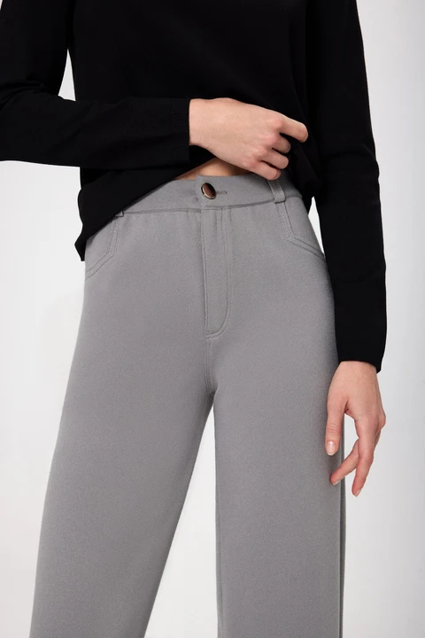Gri Düğmeli Bol Paça Kadın Pantolon - 4