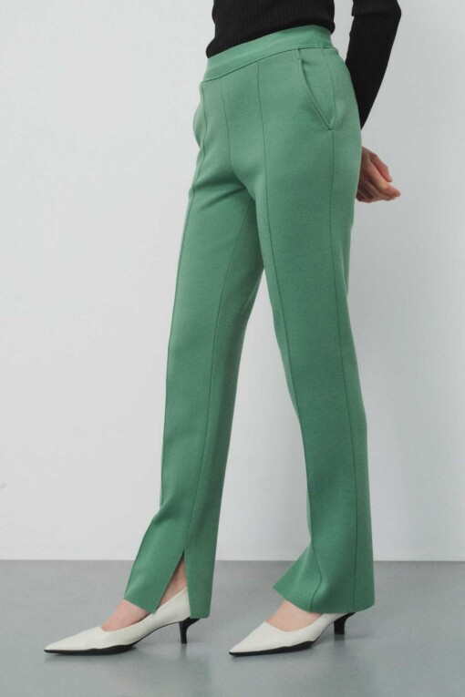Regular Fit Yeşil Kadın Pantolon - Triko Mısırlı